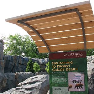 Great Bear Wilderness - Grizzly Bear Exhibit - Sign