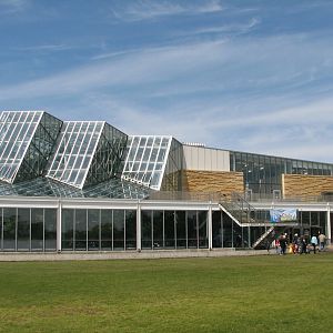 Visitor Center and Tropical Encounters - Exterior
