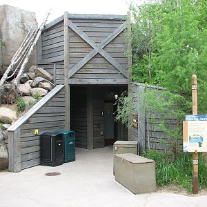 Russia's Grizzly Coast - Subarctic North - Restroom