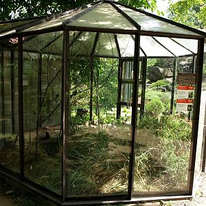 Plzen Zoo - Australian aviary