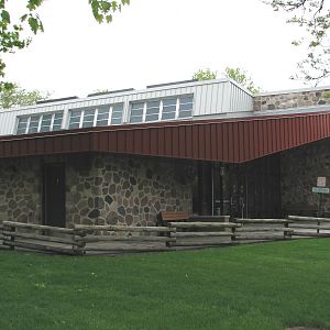 Reticulated Giraffe Exhibit - Barn