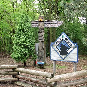 Wolf Woods - Entry Sign