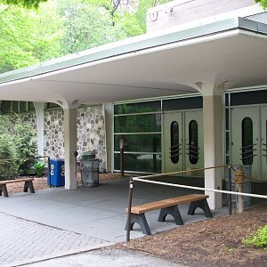 Aquatic and Reptile Center - Entry