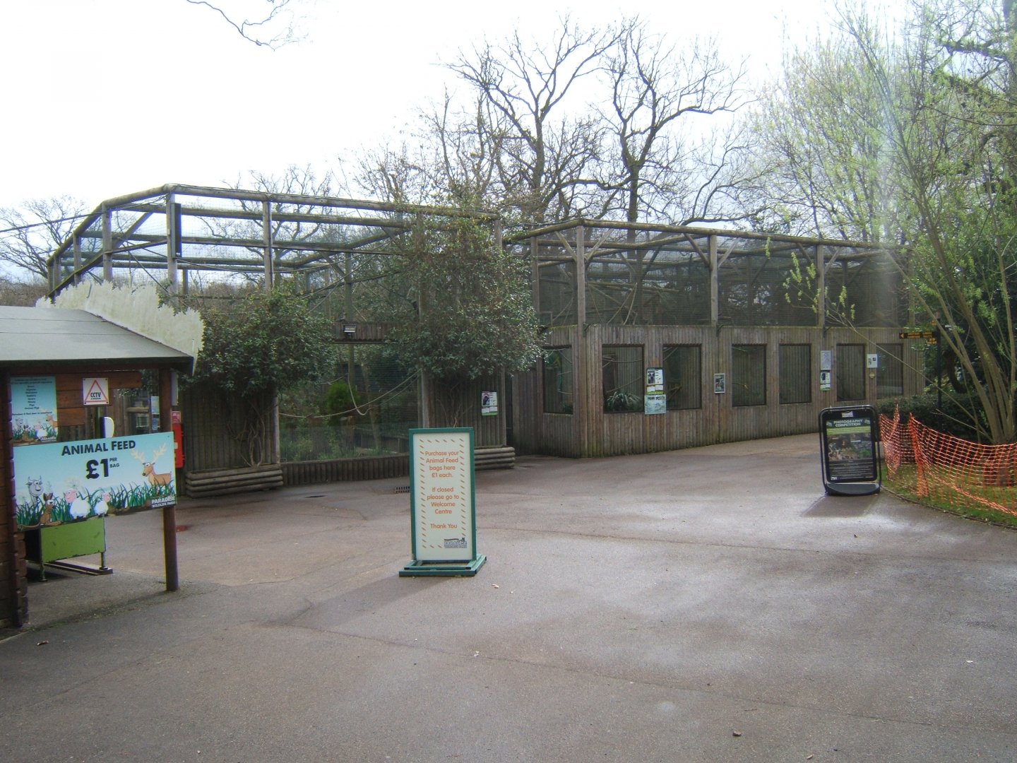 18/3/2017 View of Lemur enclosures