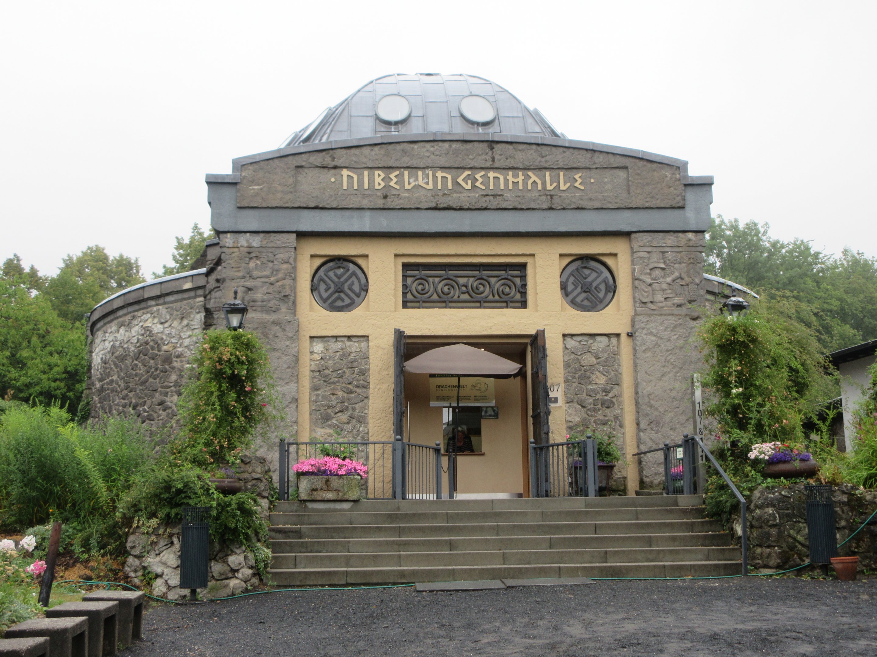 1913 Building - Reptile Zoo is around the back