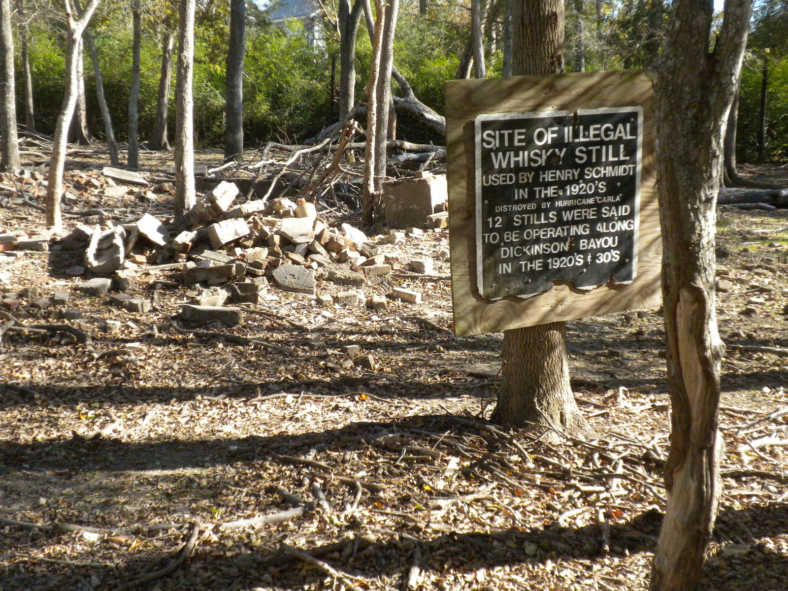 2010 - Illegal Moonshine Still