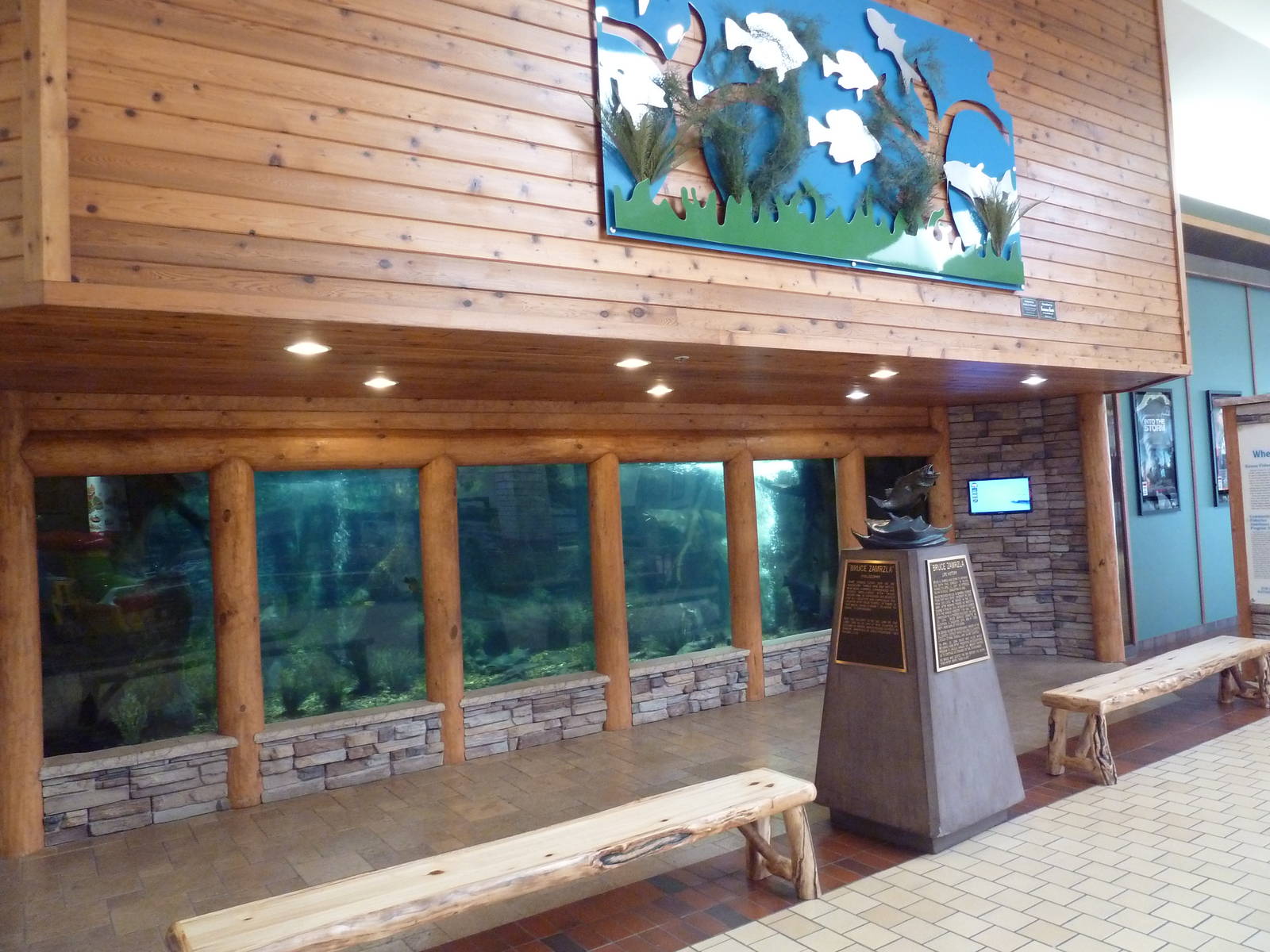 25-Foot Long, 15,000 Gallon Tank