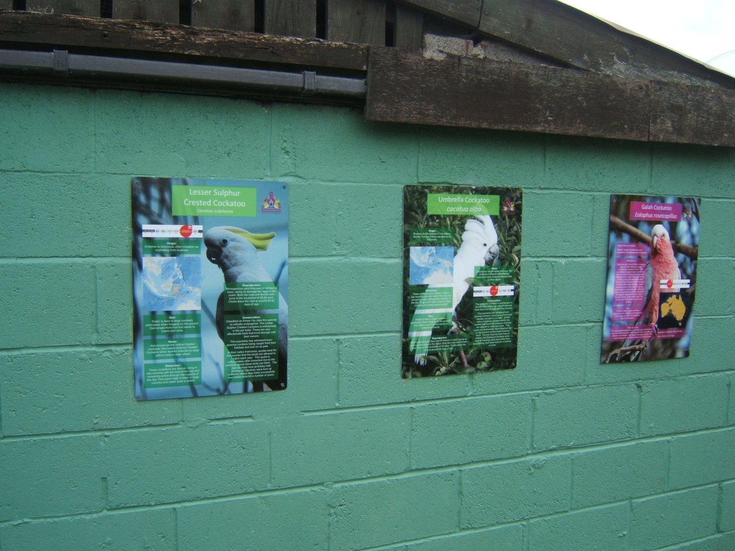 29/4/2017 View of signage for Parrot aviary