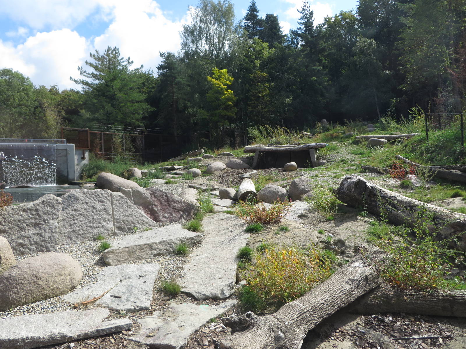 2nd Polar bear enclosure
