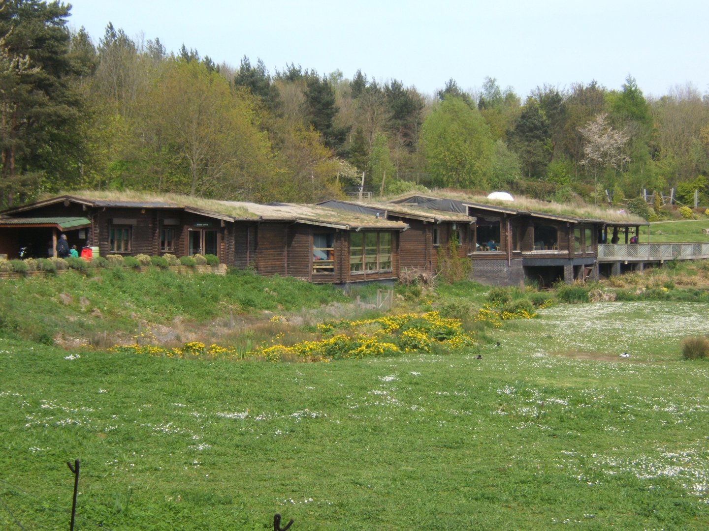 30/4/2017 view of centre building