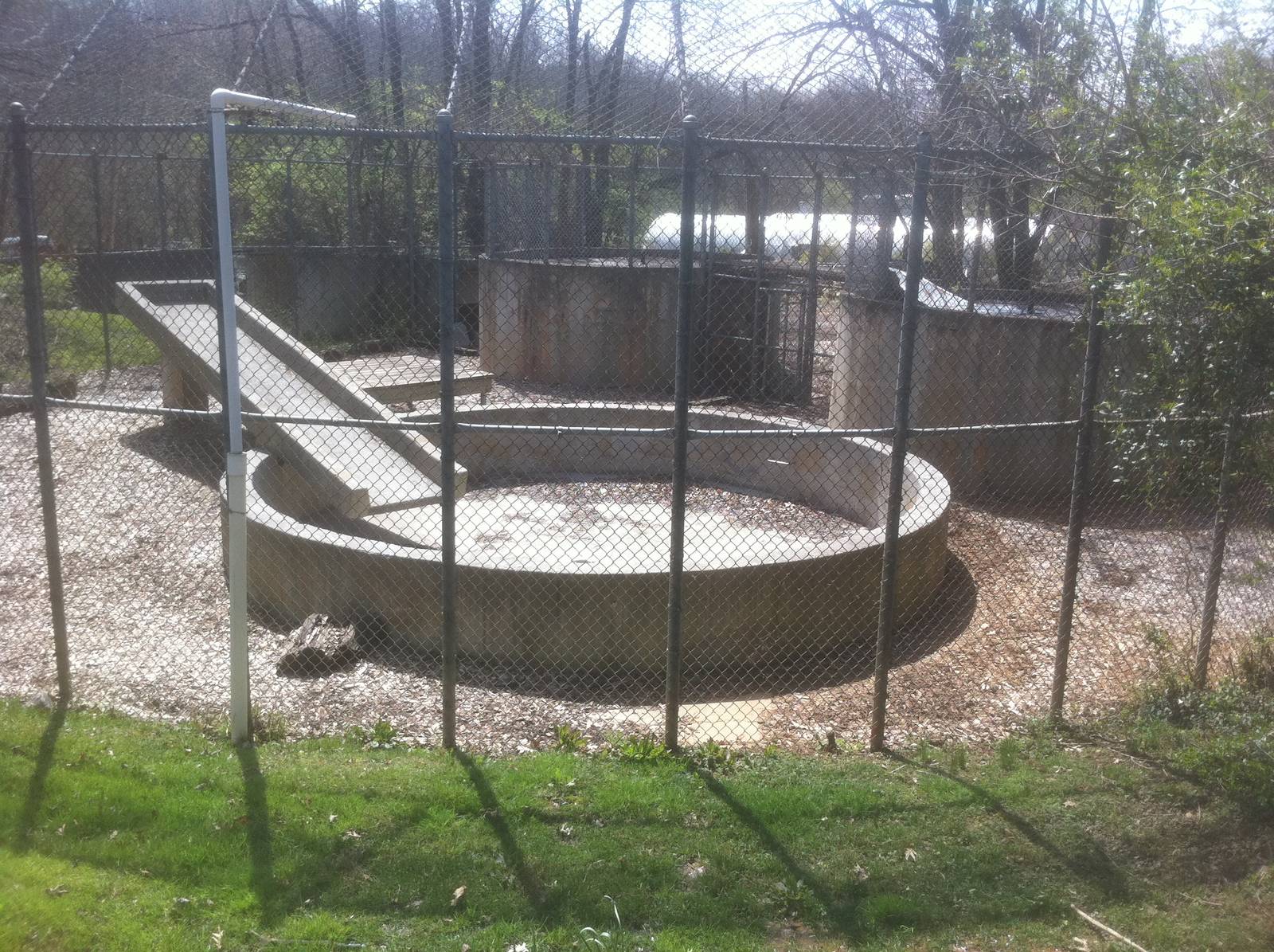 4/2/2013 - Empty Exhibit