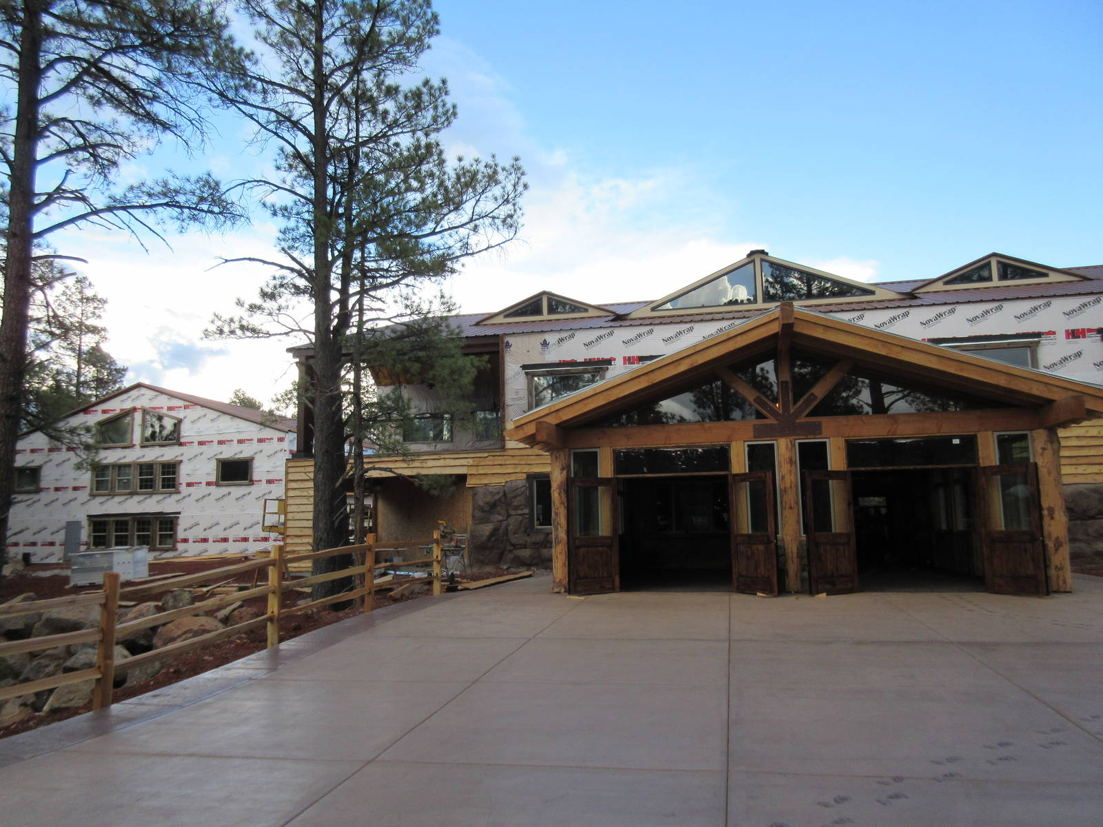 $4 Million Complex of 3 Buildings: Future Gift Shop/Storage Area/Meeting Ce