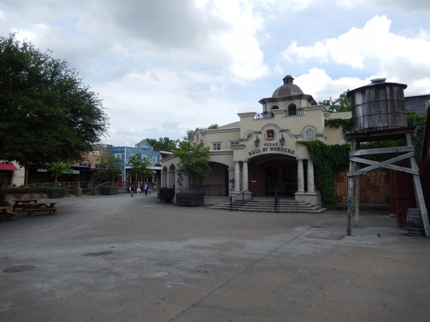 5/21/2018 - Texas Wild! Town Area