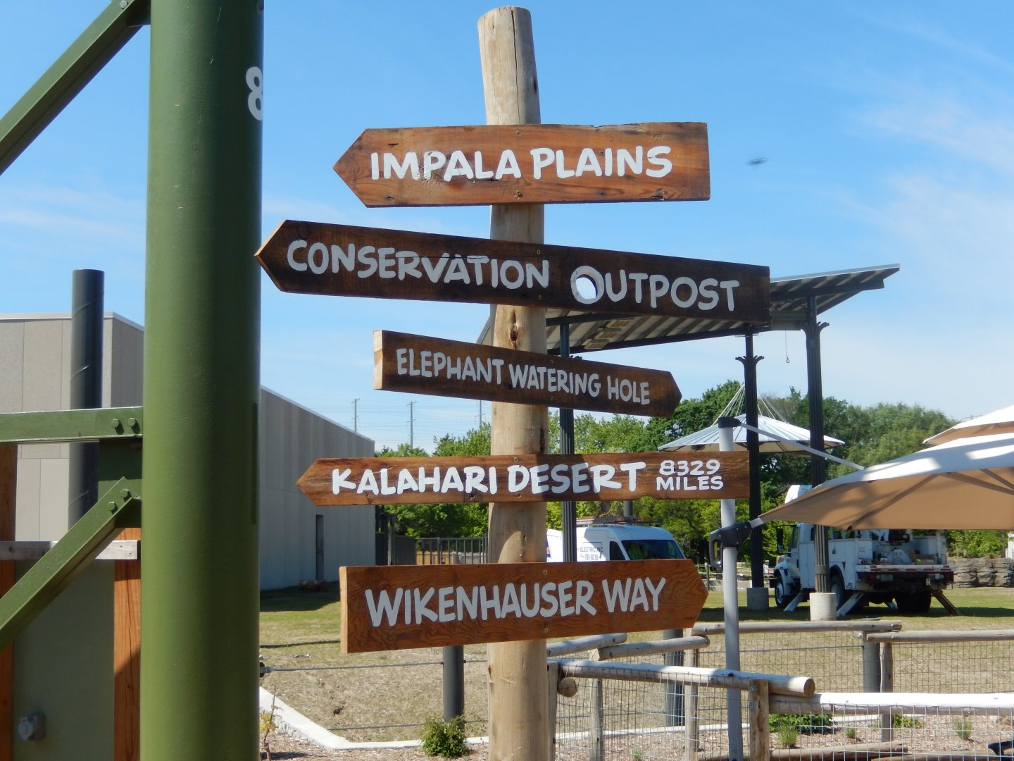 6/11/2019 - Adventure Africa Signage