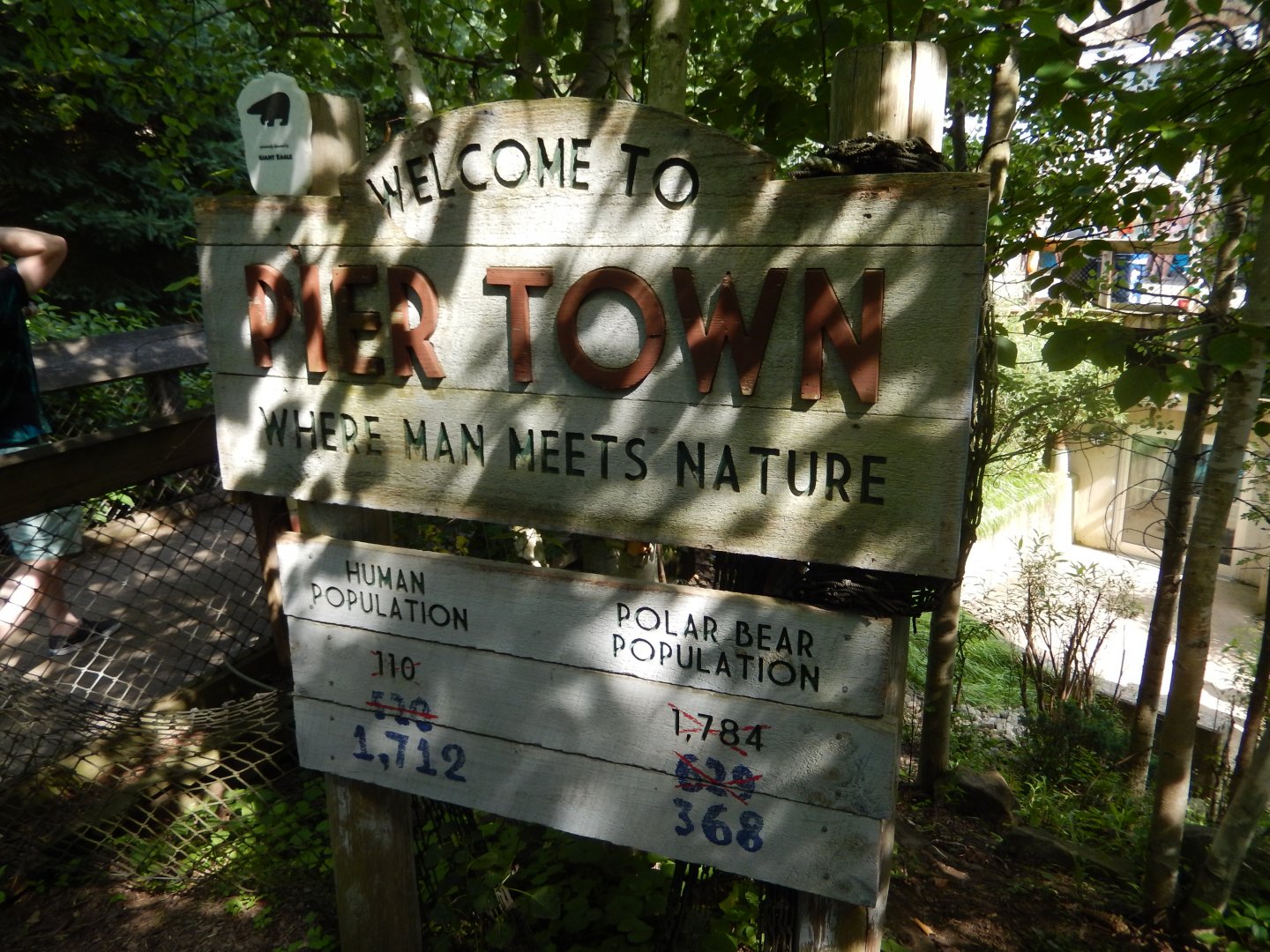 6/17/2018 - Pier Town Sign