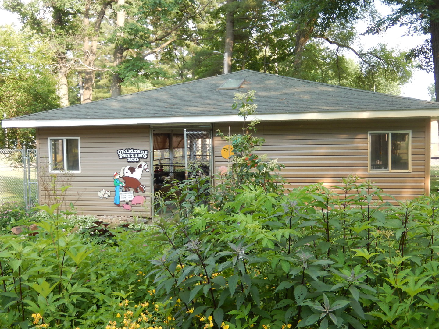 6/23/2023 - Children's Petting Zoo