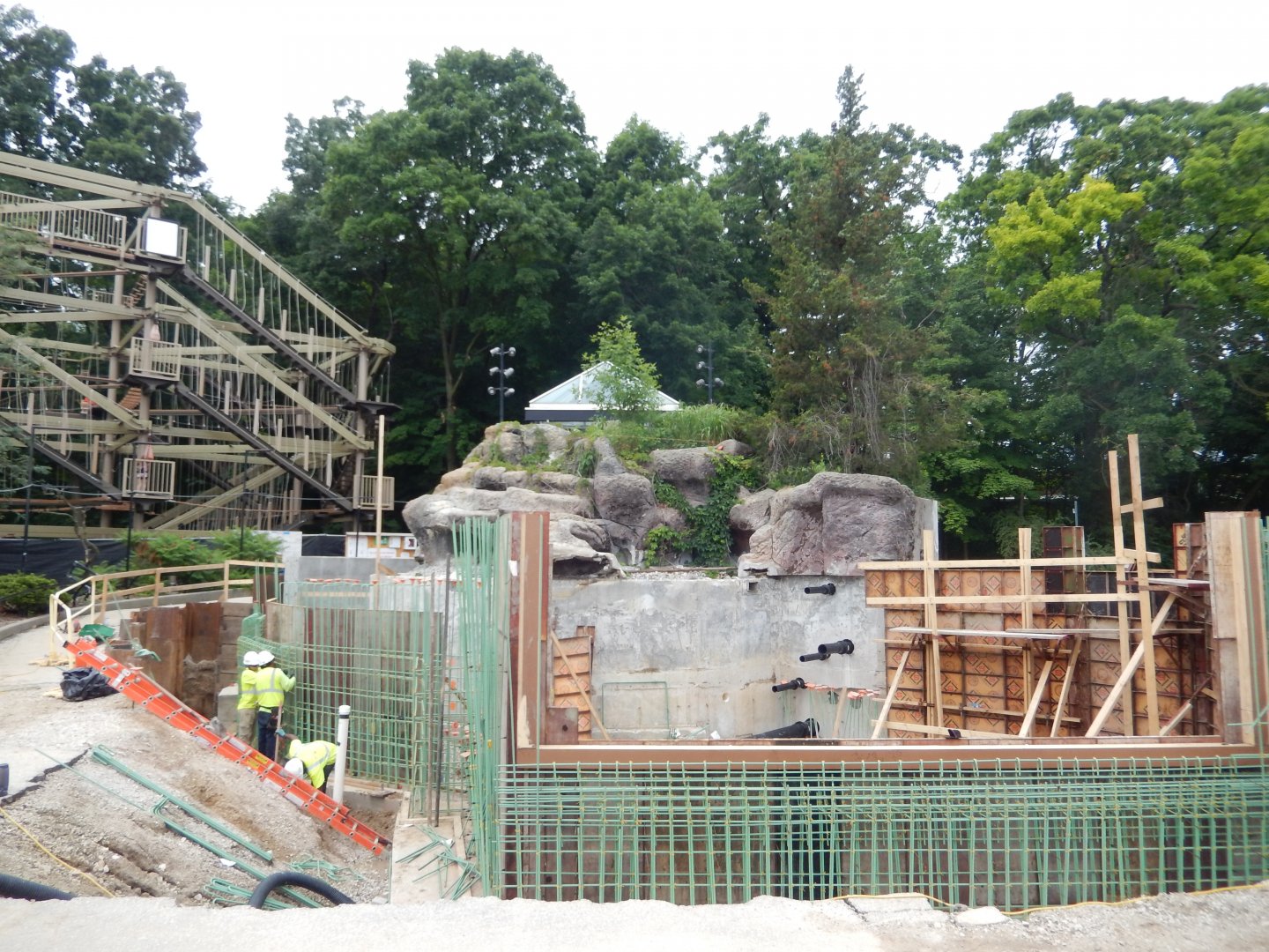 6/29/2024 - Humboldt Penguin Exhibit Construction