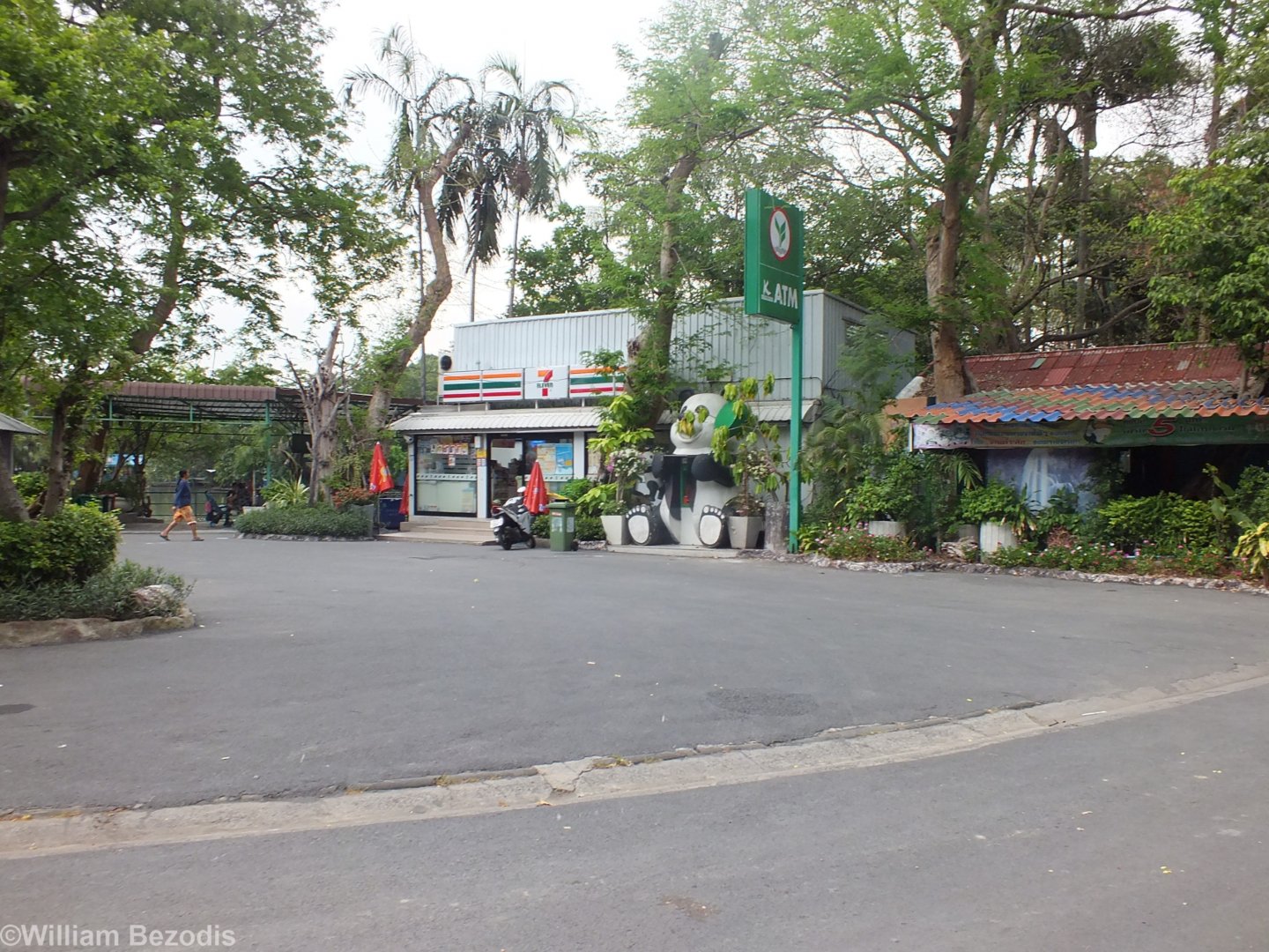 7/11 and ATM Inside the Zoo