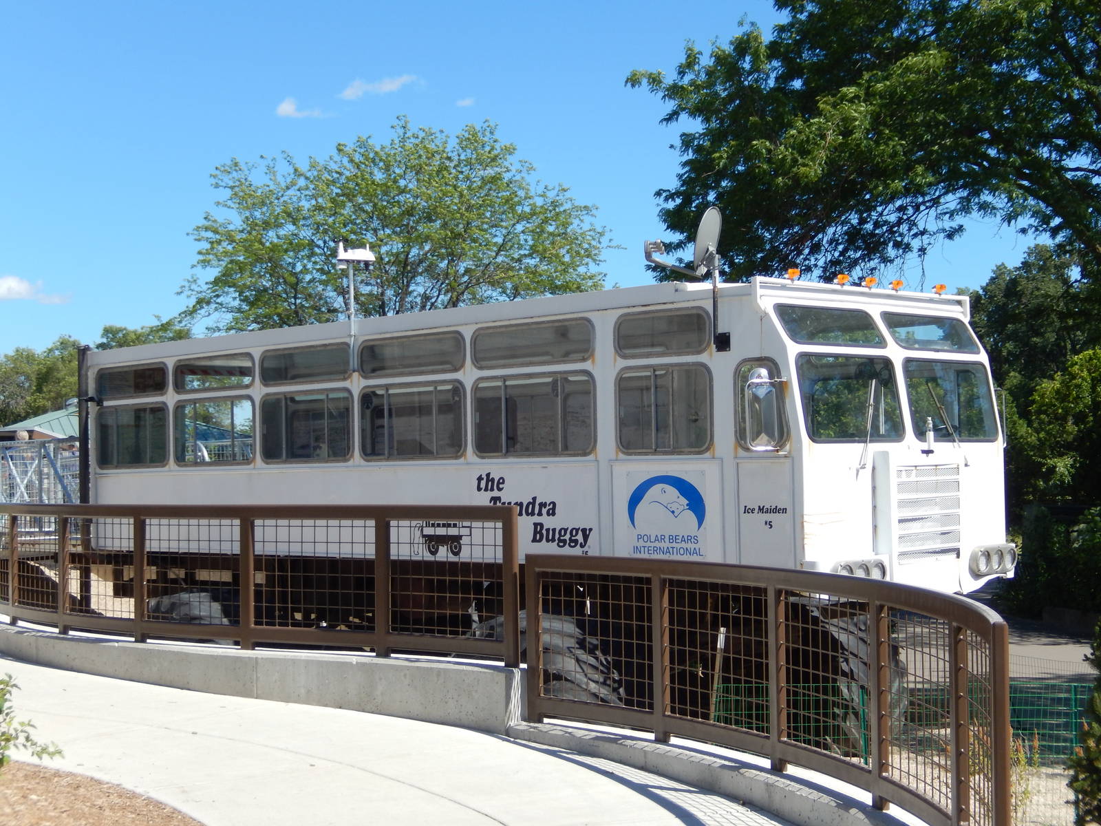 7/31/2015 - Tundra Buggy