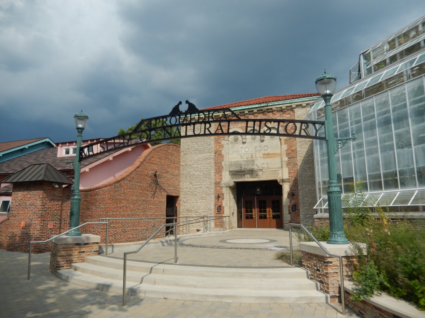 8/21/2021 - Museum of Natural History Entrance