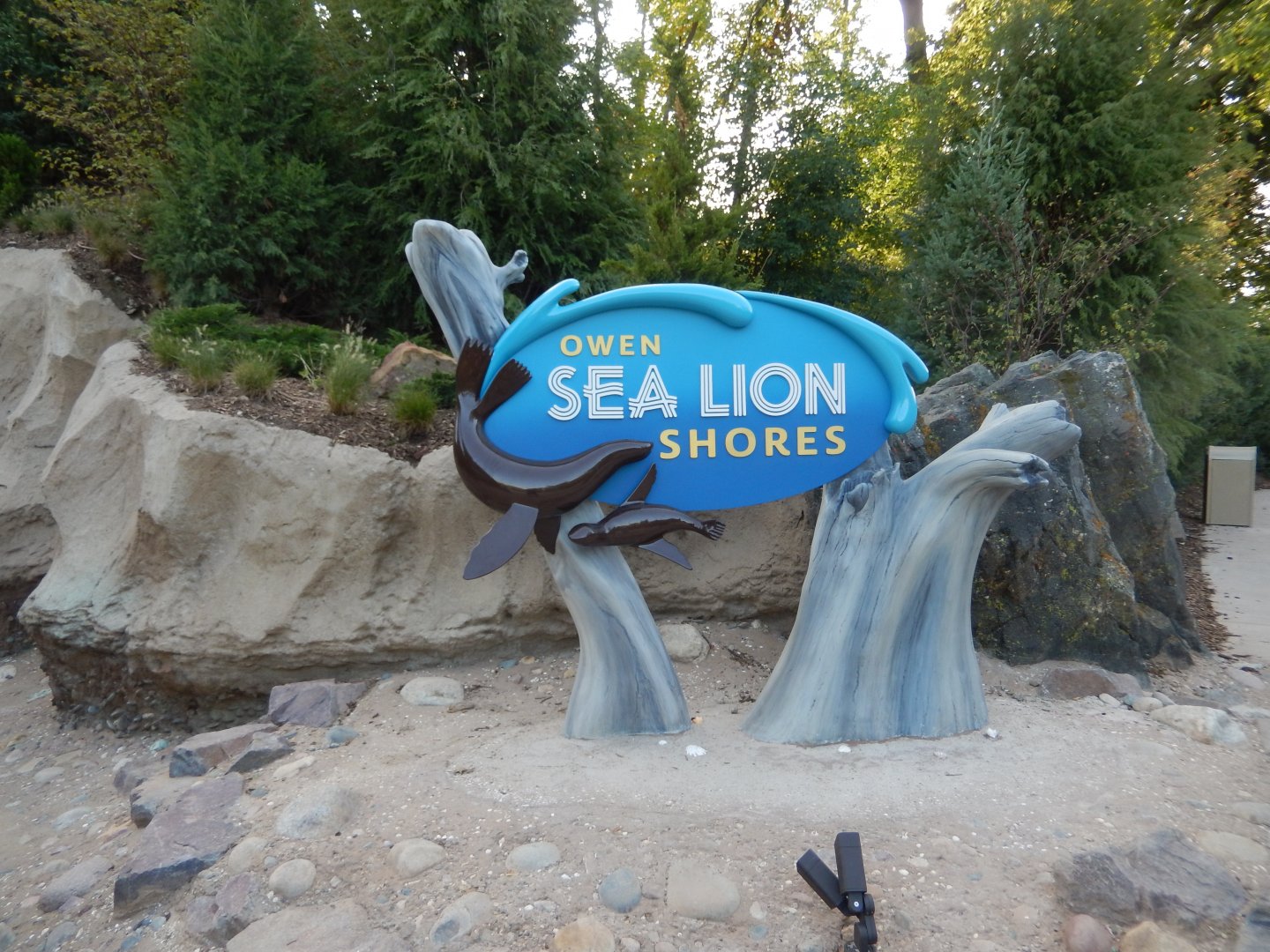 9/13/2020 - Owen Sea Lion Shores Entry Sign