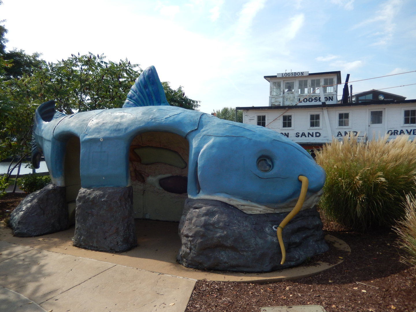 9/15/2022 - Giant Plastic Catfish