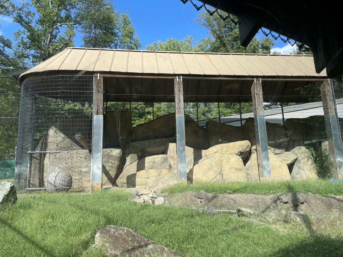 9/28/2024 - Former Corn-Crib Cage?