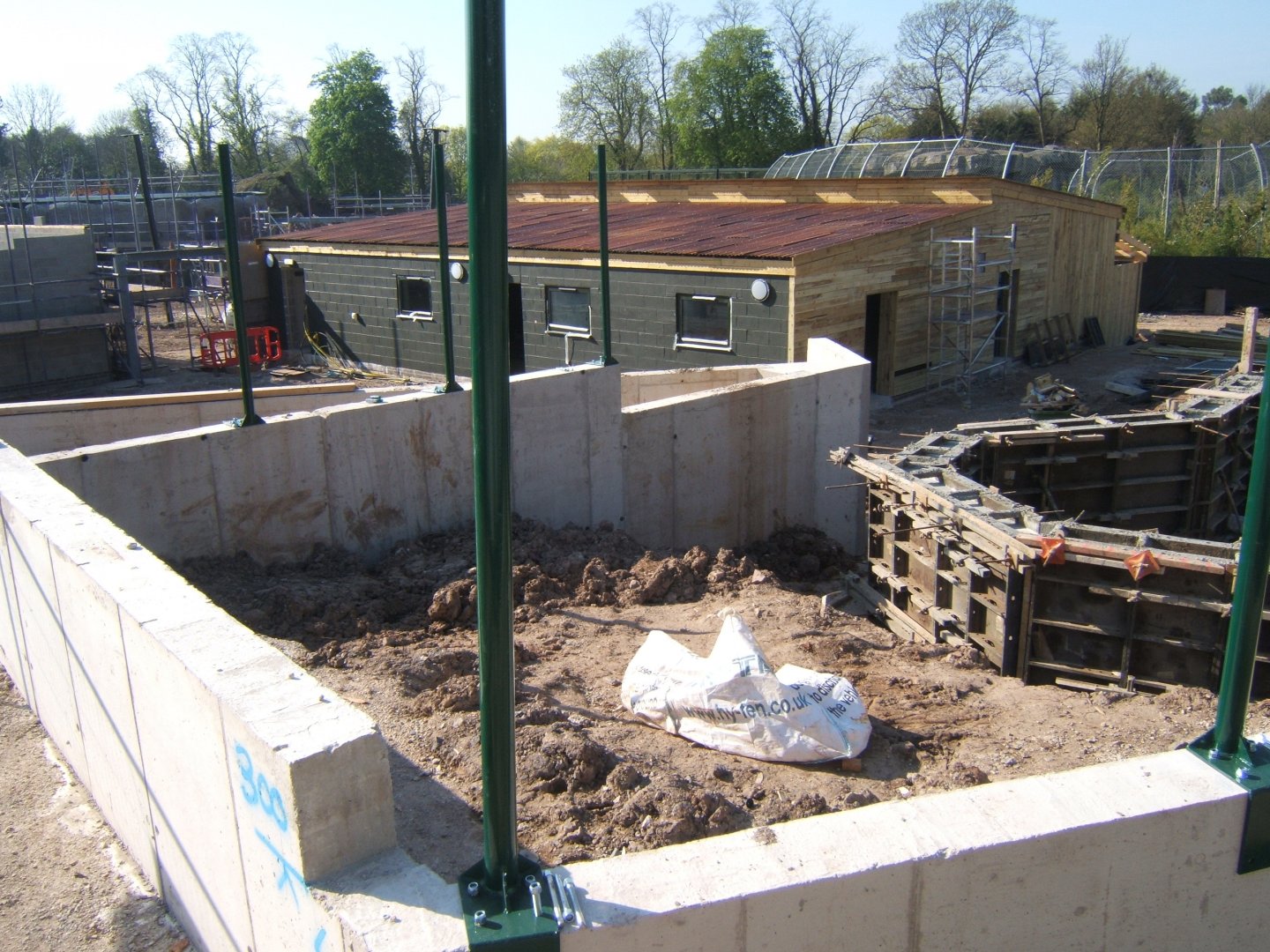 9/4/2017 view of construction work in Islands