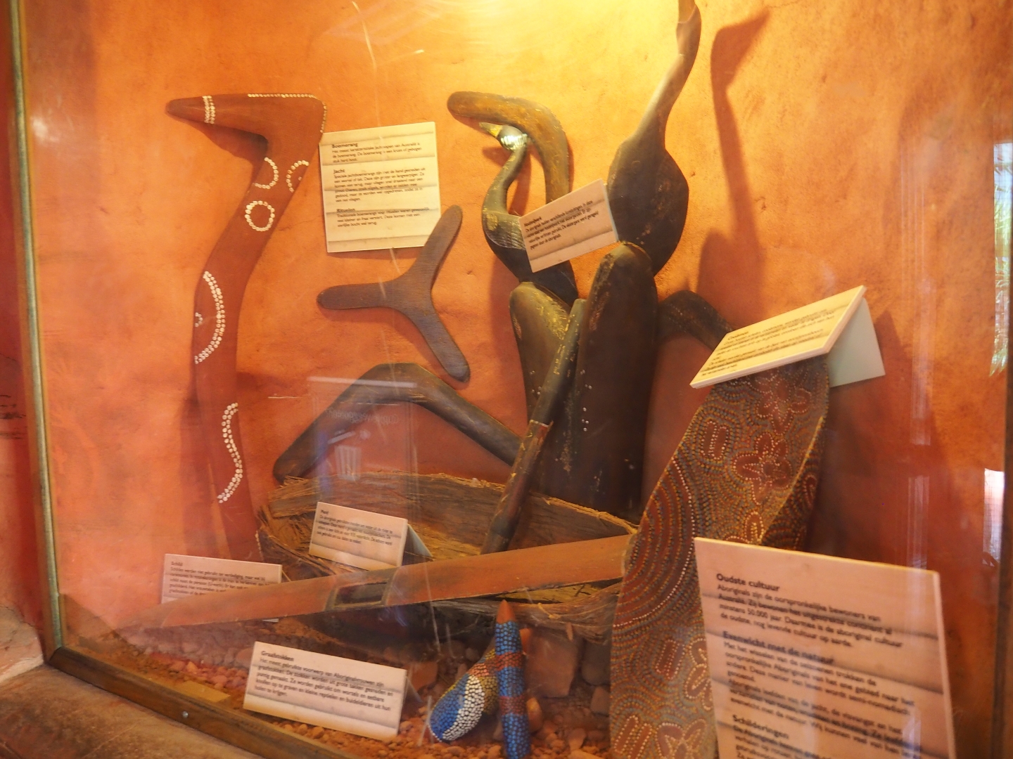 Aboriginal stuff display case (Sep 2nd, 2018)