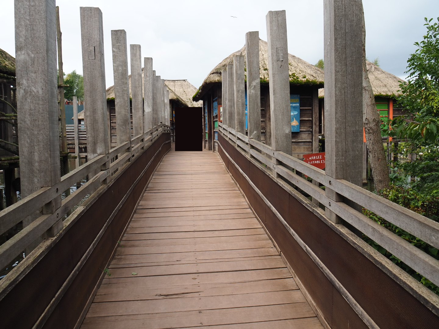 Access to African stilt village, 2019-10-04