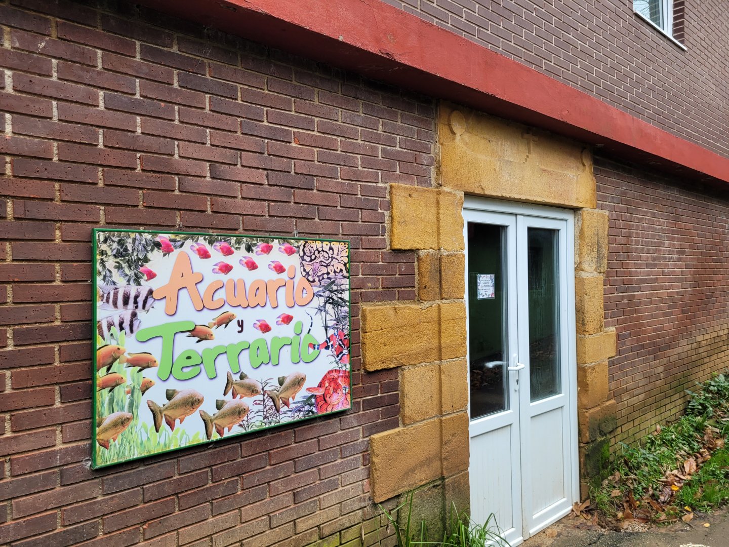 "AcuaTerrario" entrance -Zoo de Santillana del Mar (2023)