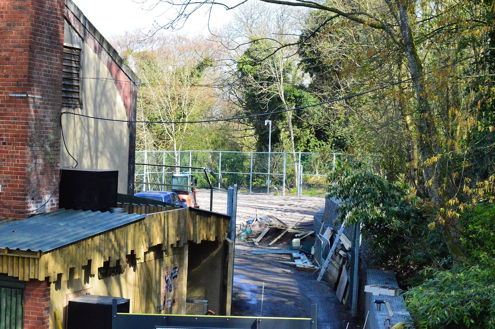 Additional giraffe paddock under construction