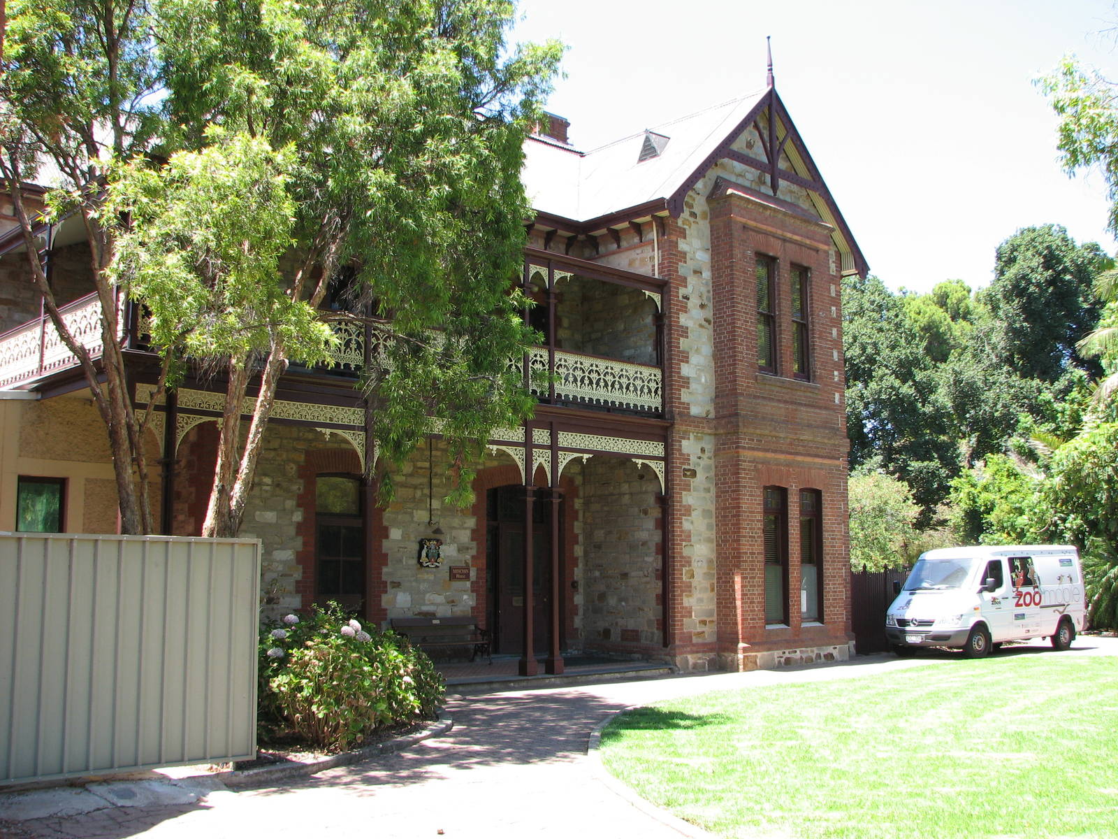 Adelaide Zoo 2008 - Zoos South Australia offices?