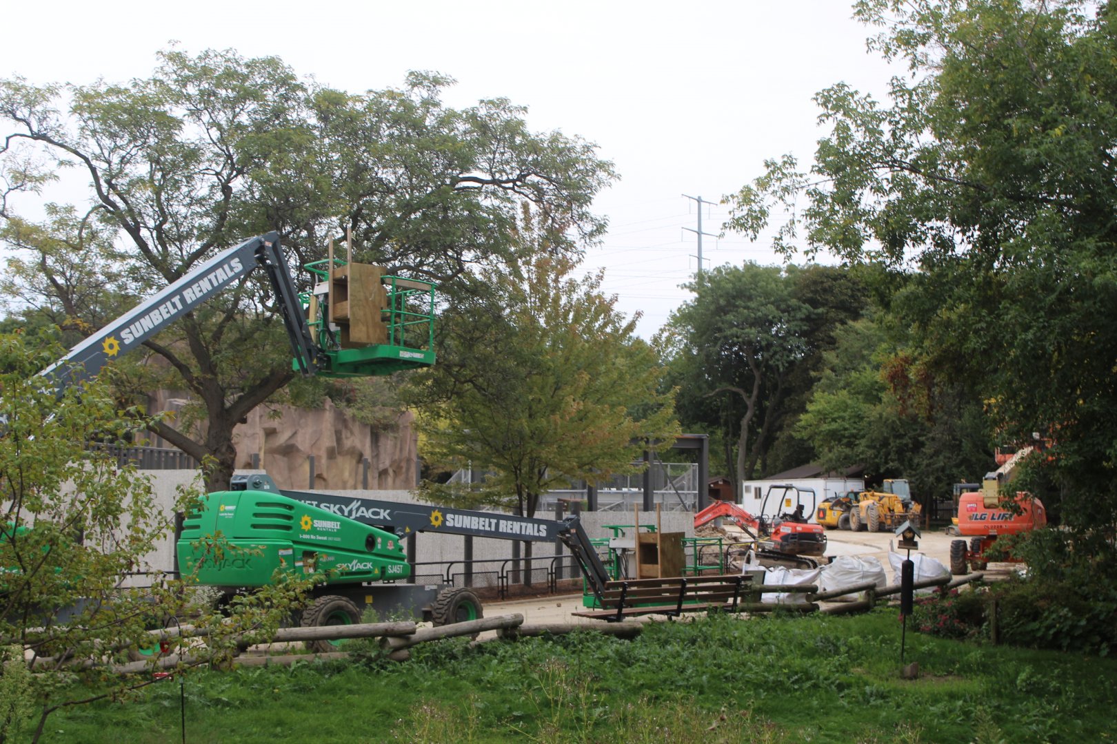 Adventure Afria Construction - Elephant Demo Yard