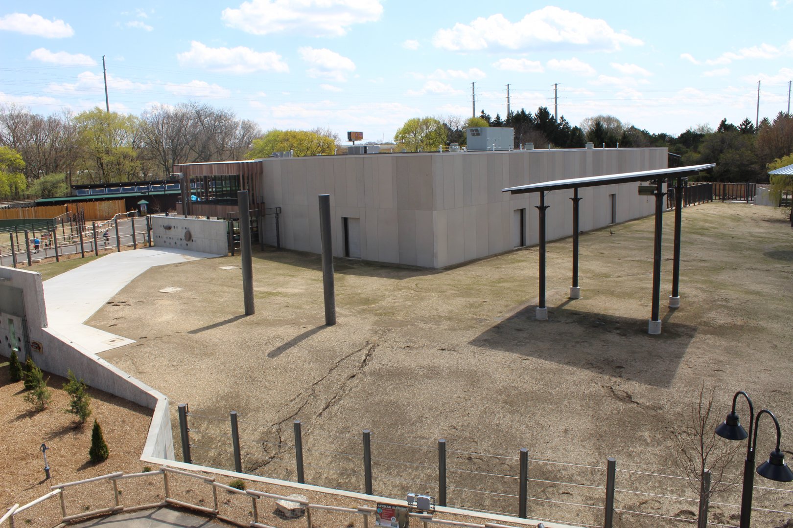 Adventure Africa - African Elephant Exhibit Overview