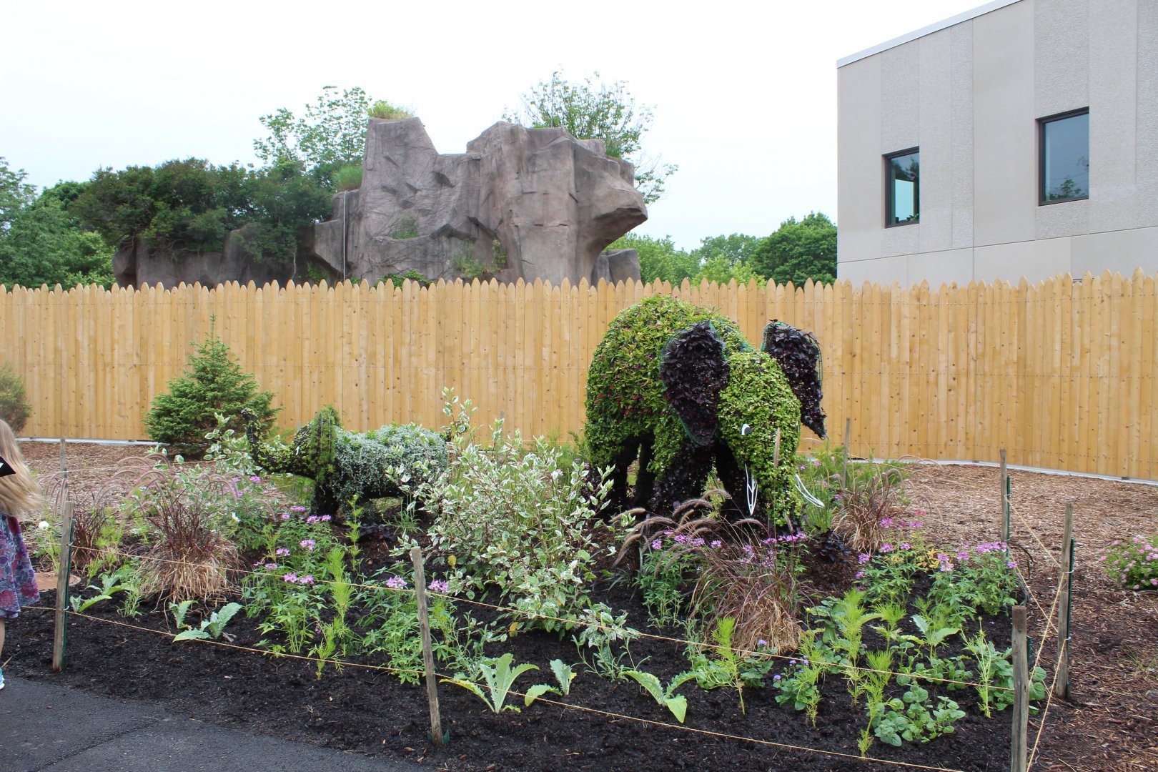 Adventure Africa - Elephant Topiary