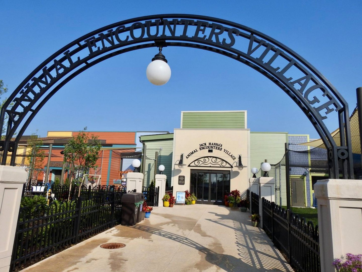 Adventure Cove July 2020: Animal Ambassador Village