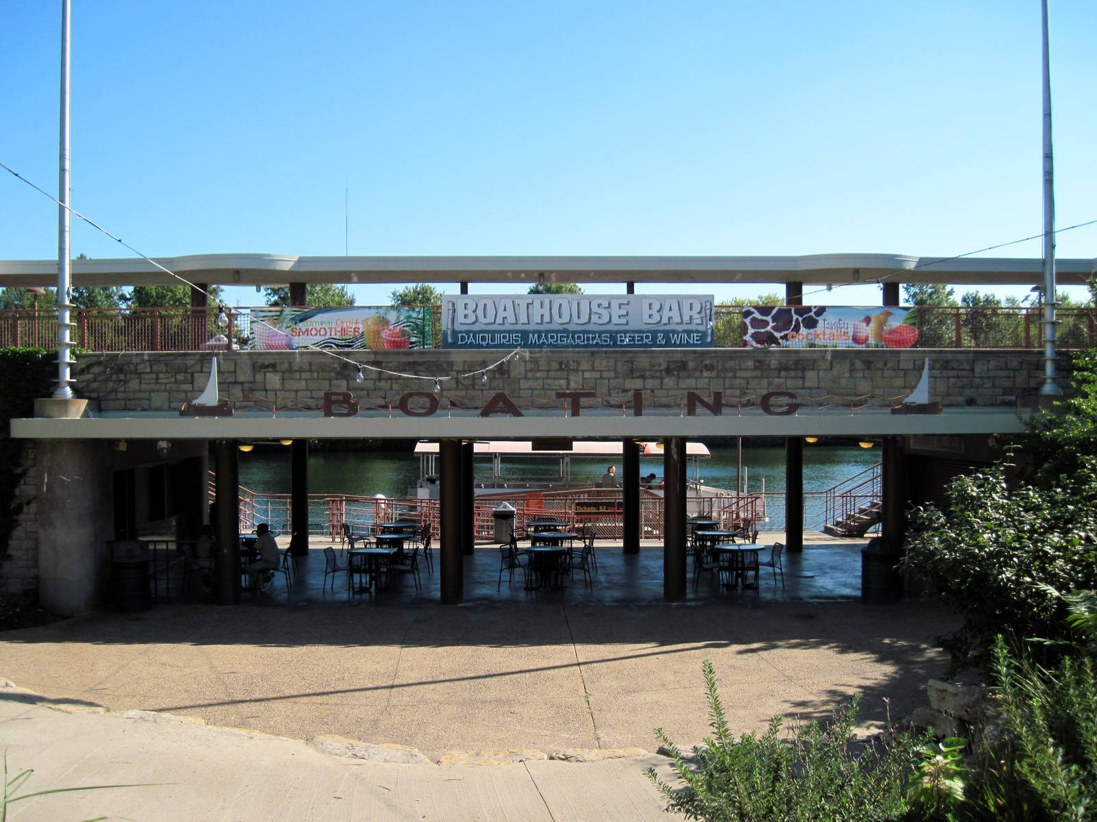 Africa-Boathouse Bar