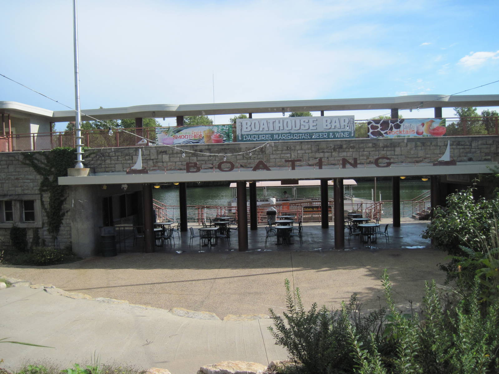 Africa-Boathouse Bar