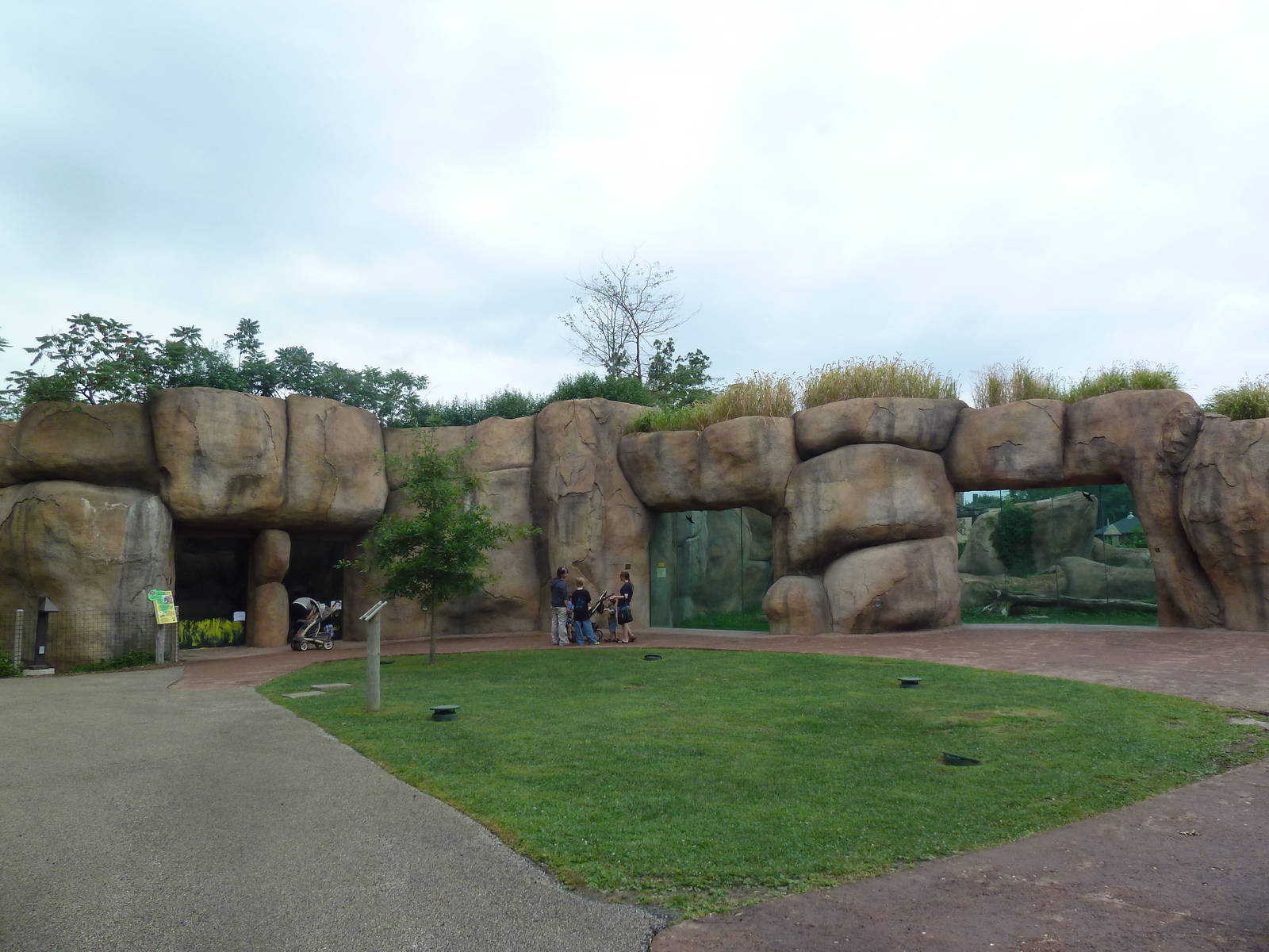 Africa! - Lion Exhibit (aka Stonehenge!)