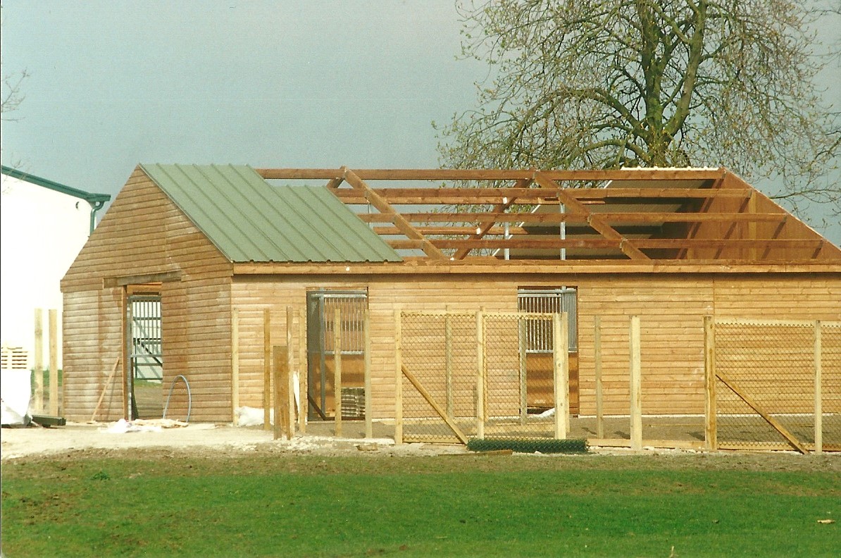 Africa paddock house under construction 1st April 2000