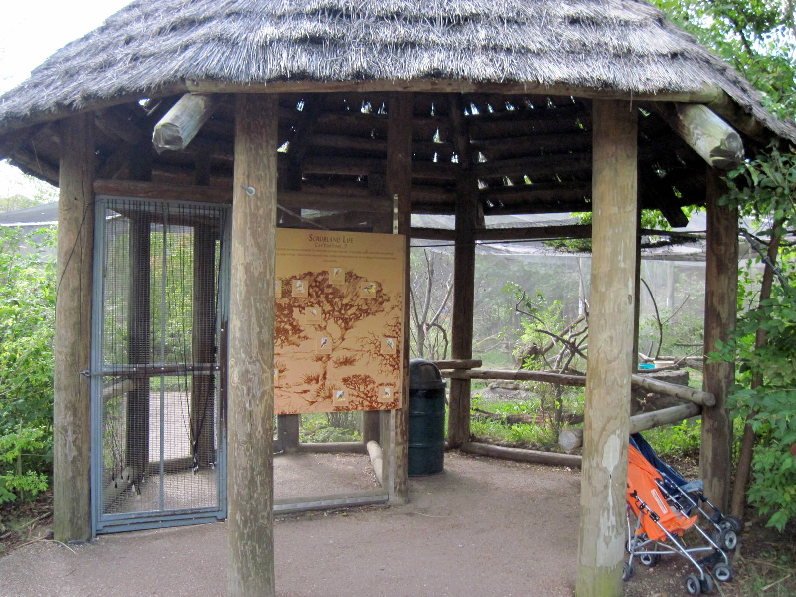 Africa-Scrubland Aviary Entrance