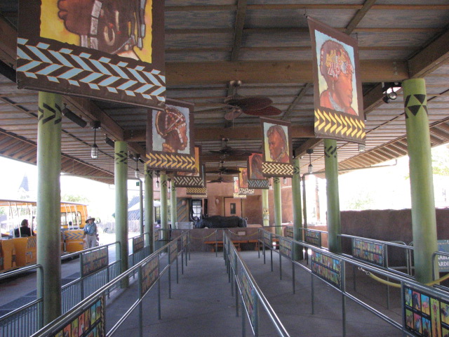 Africa Tram Safari Queue
