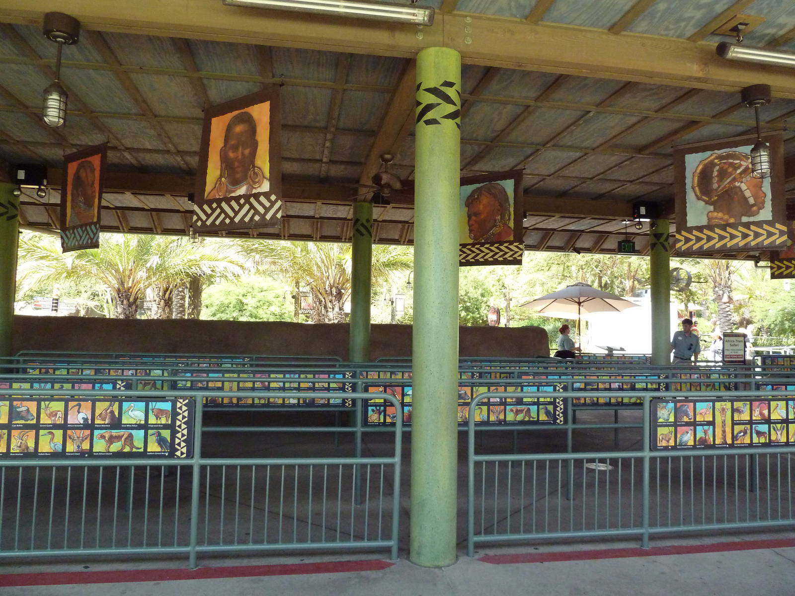 Africa Tram - Station