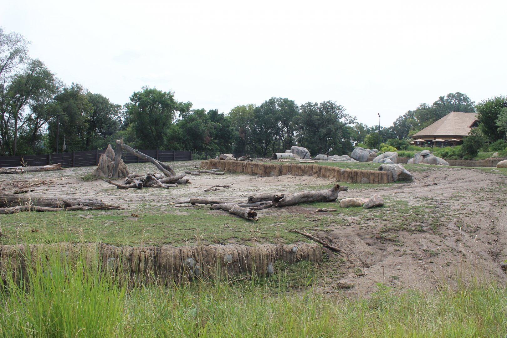 African Elephant & Plains Zebra Exhibit (North Habitat) - African Grasslands