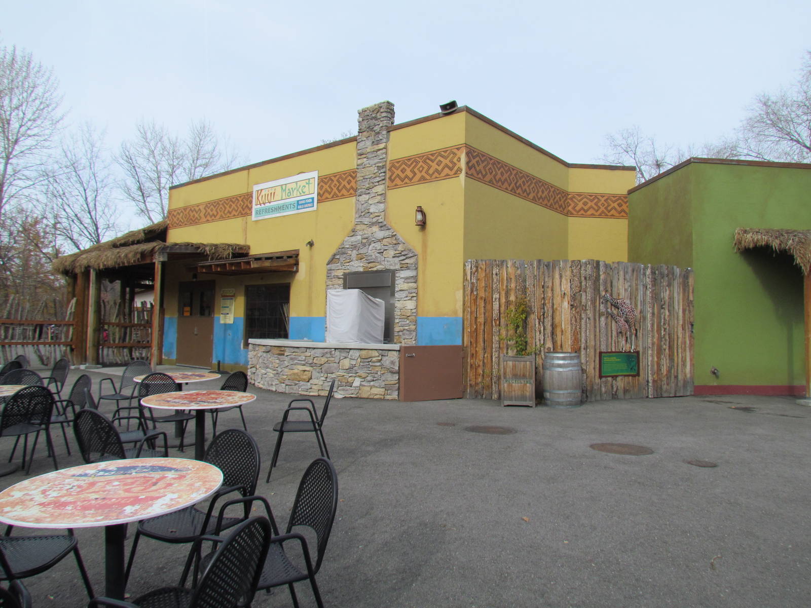 African Plains - Kijiji Snack Bar