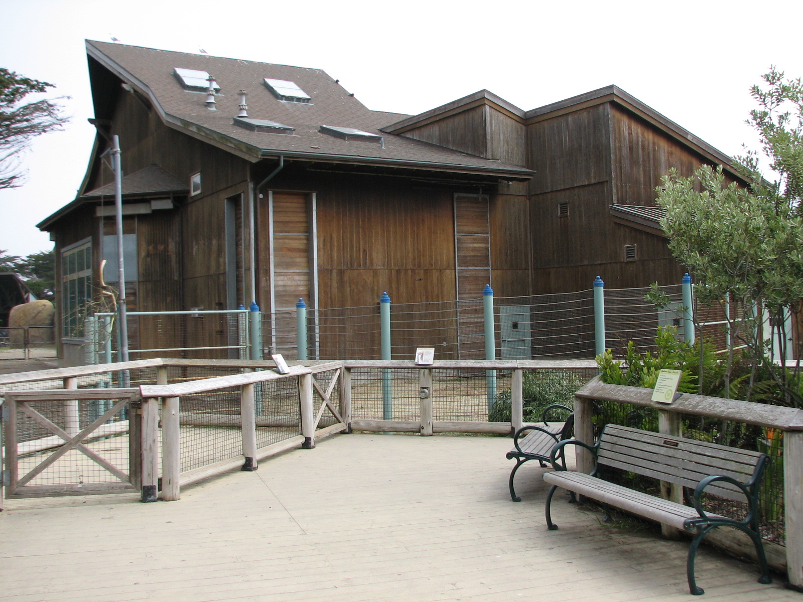 African Savanna - Giraffe Barn Exterior