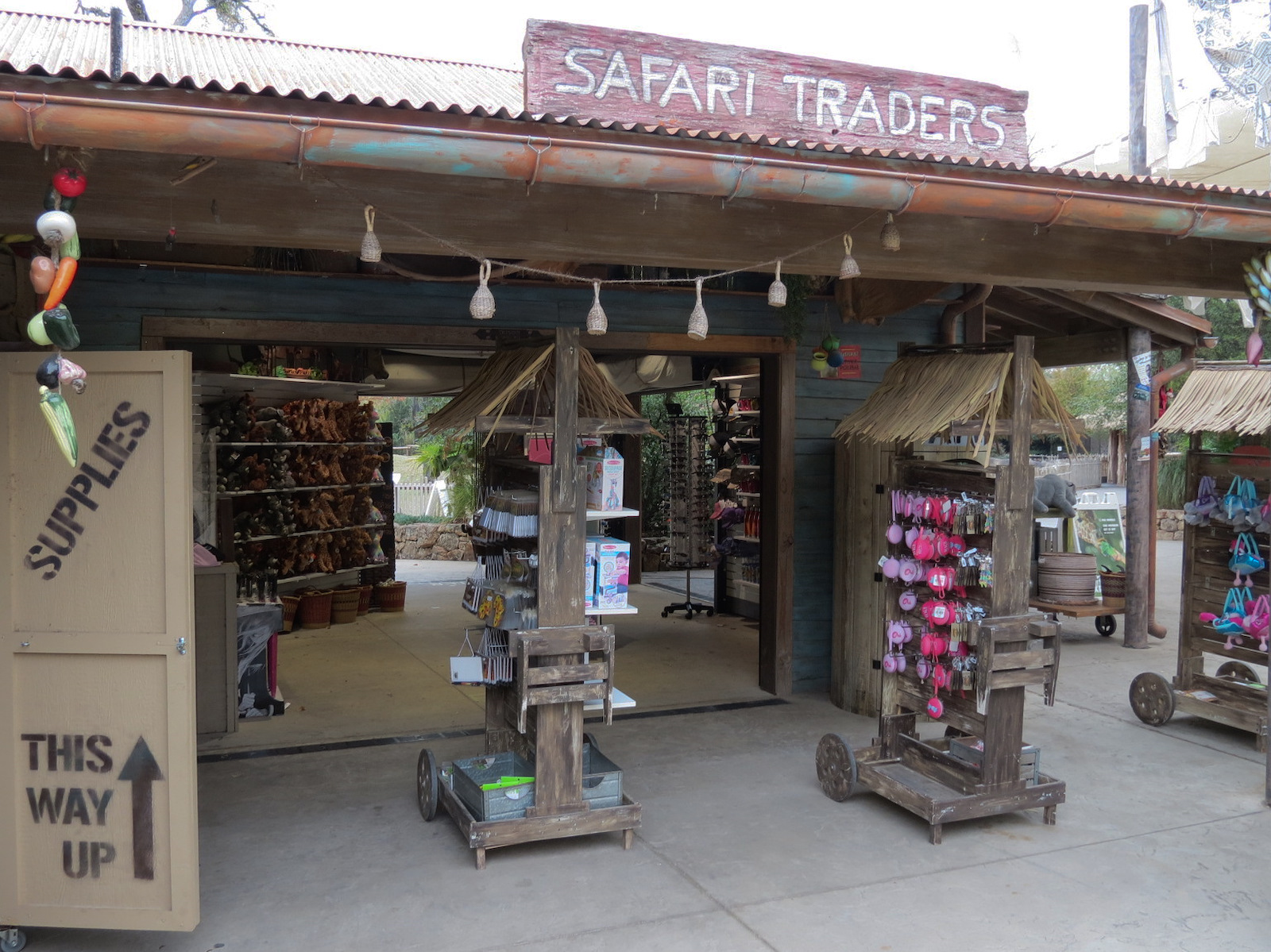 African Savanna - Safari Traders