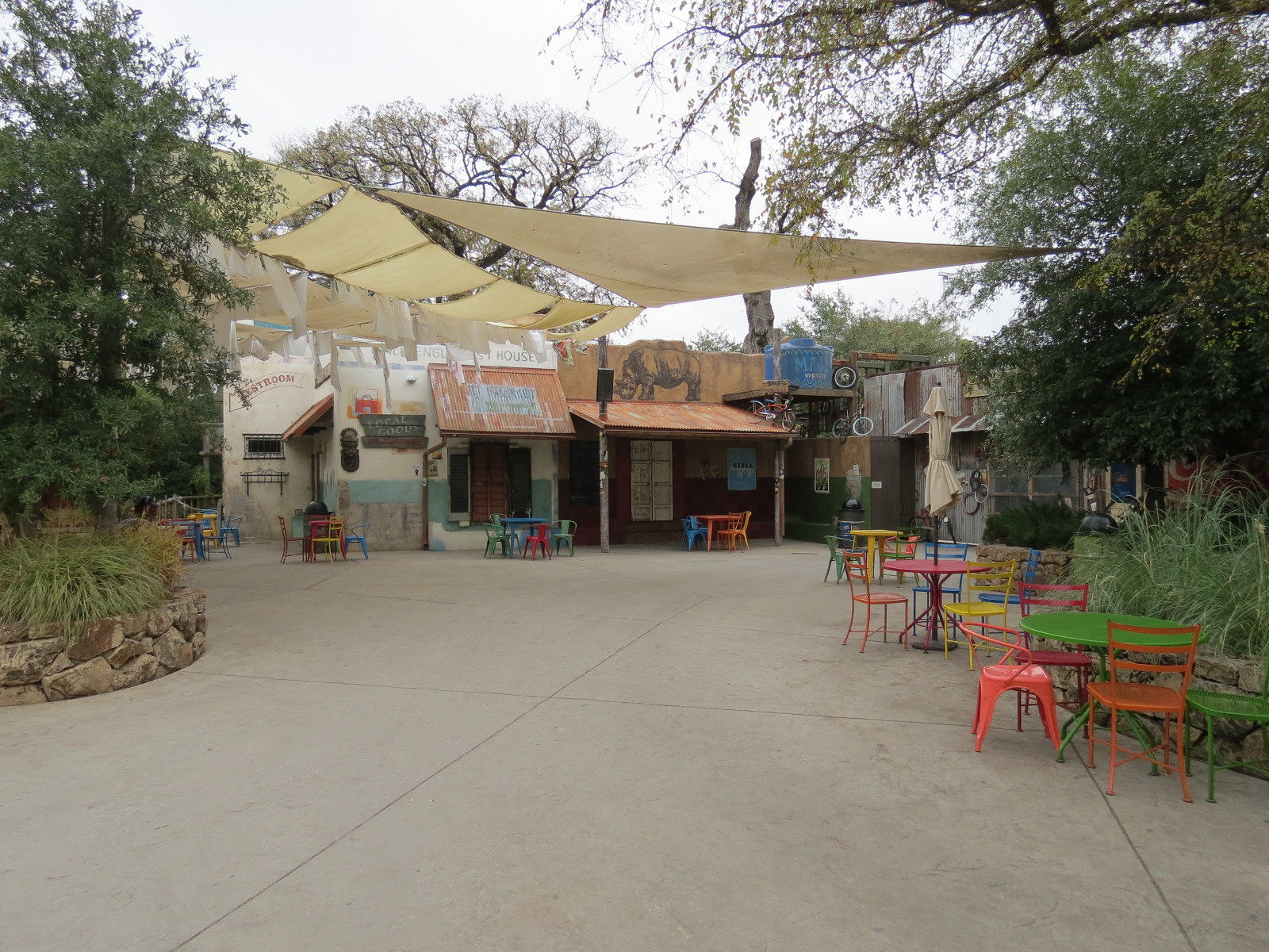 African Savanna - Savanna Grill