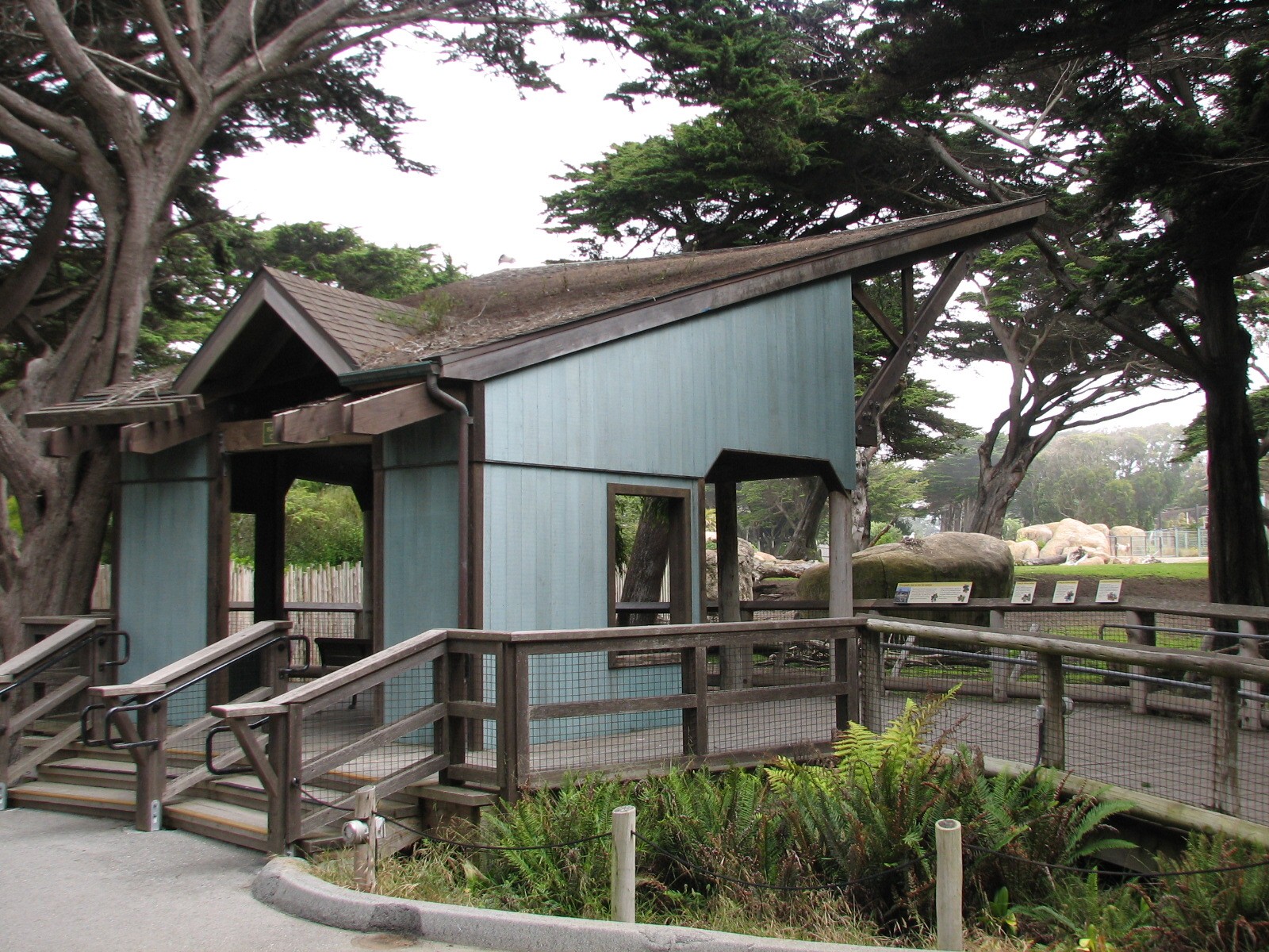 African Savanna - Viewing Shelter